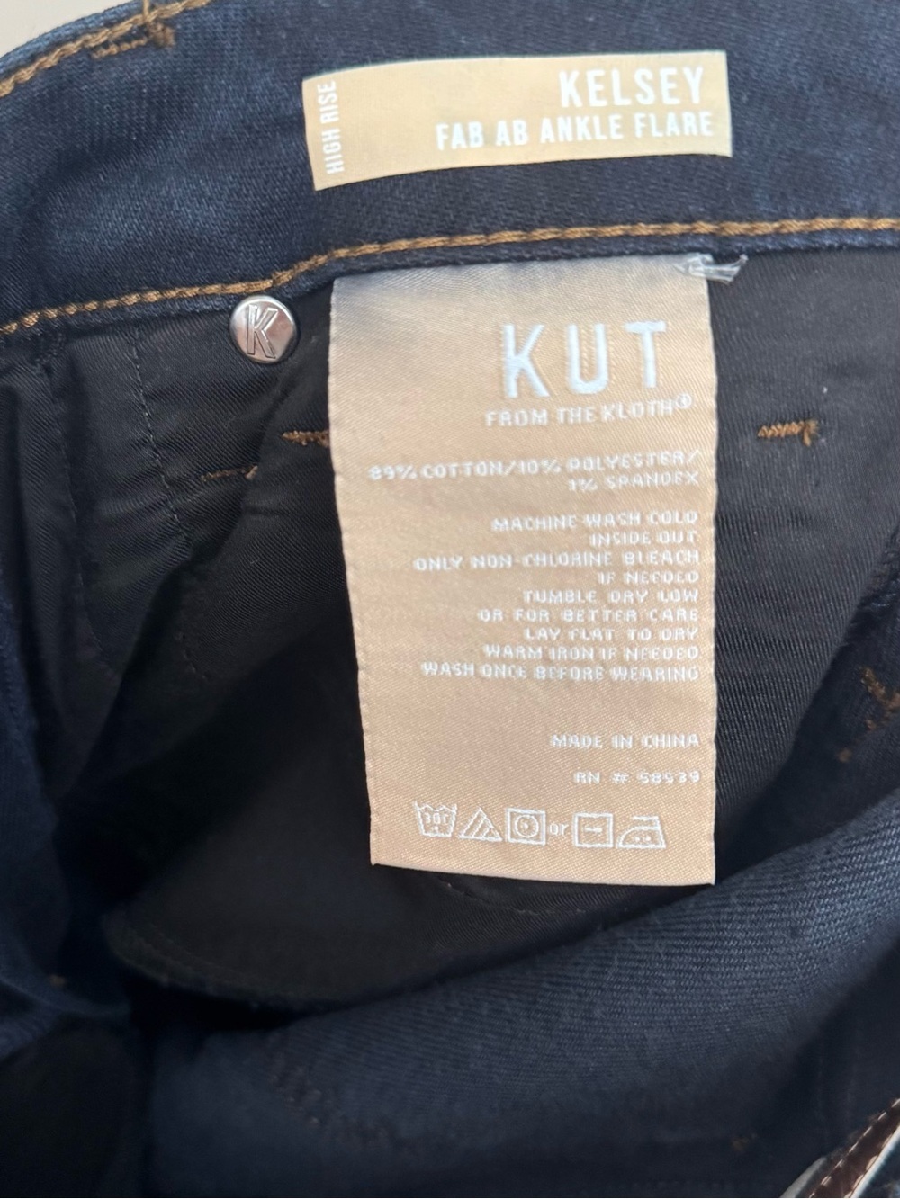 Kut From The Kloth Kelsey Fab Ab Ankle Flare High Rise Jeans Women’s Size 0 NWT - Picture 7 of 8
